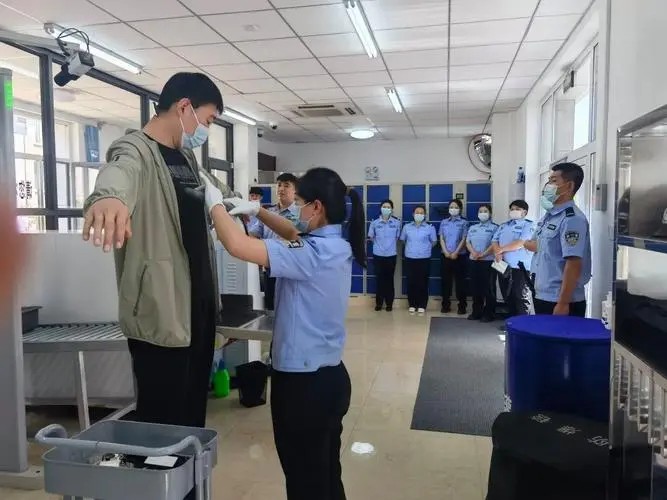 吴谢宇弑母案一审宣判死刑，如果上诉，他有机会争取改判保命吗？